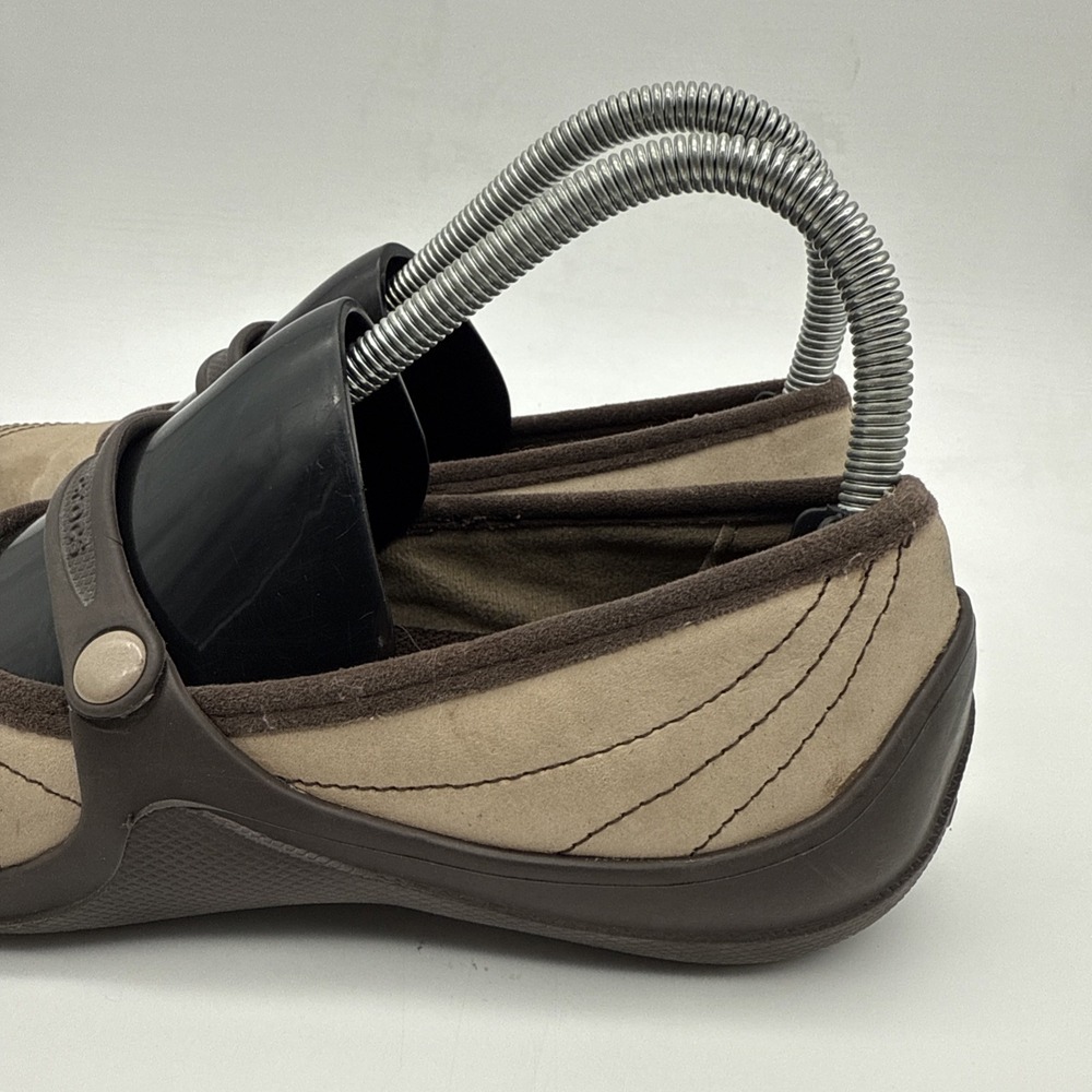 CROCS Mary Jane Flat Ballerina Walking Shoes Womens Sz 6 Espresso Nubuck - Picture 13 of 15